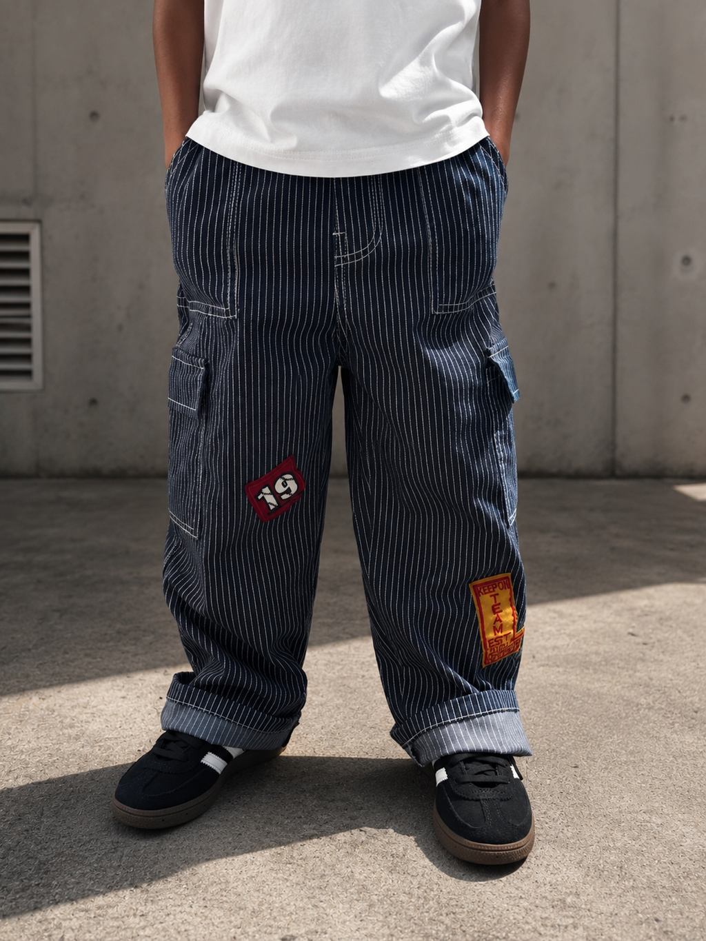 Pantalon cargo à rayures